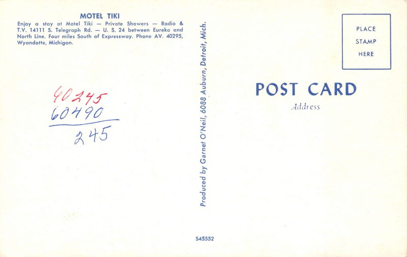 Tiki Motel (Motel Tiki, C & D Motel) - Vintage Postcard